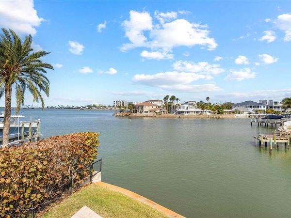 2299 LAGOON DRIVE, DUNEDIN, FL 34698