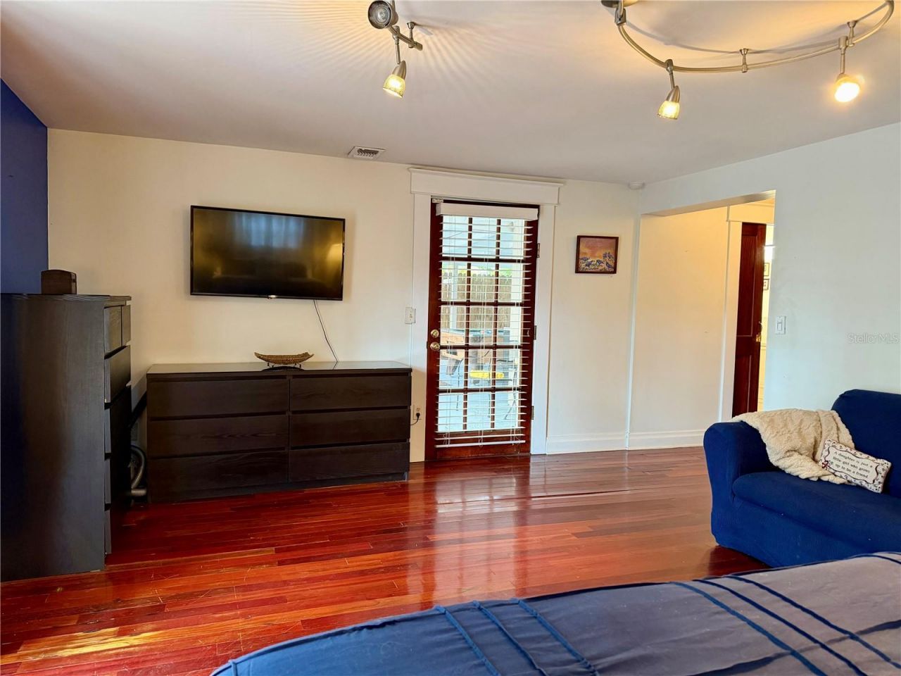 403 W Chelsea Street, Tampa, FL 33603 Photo