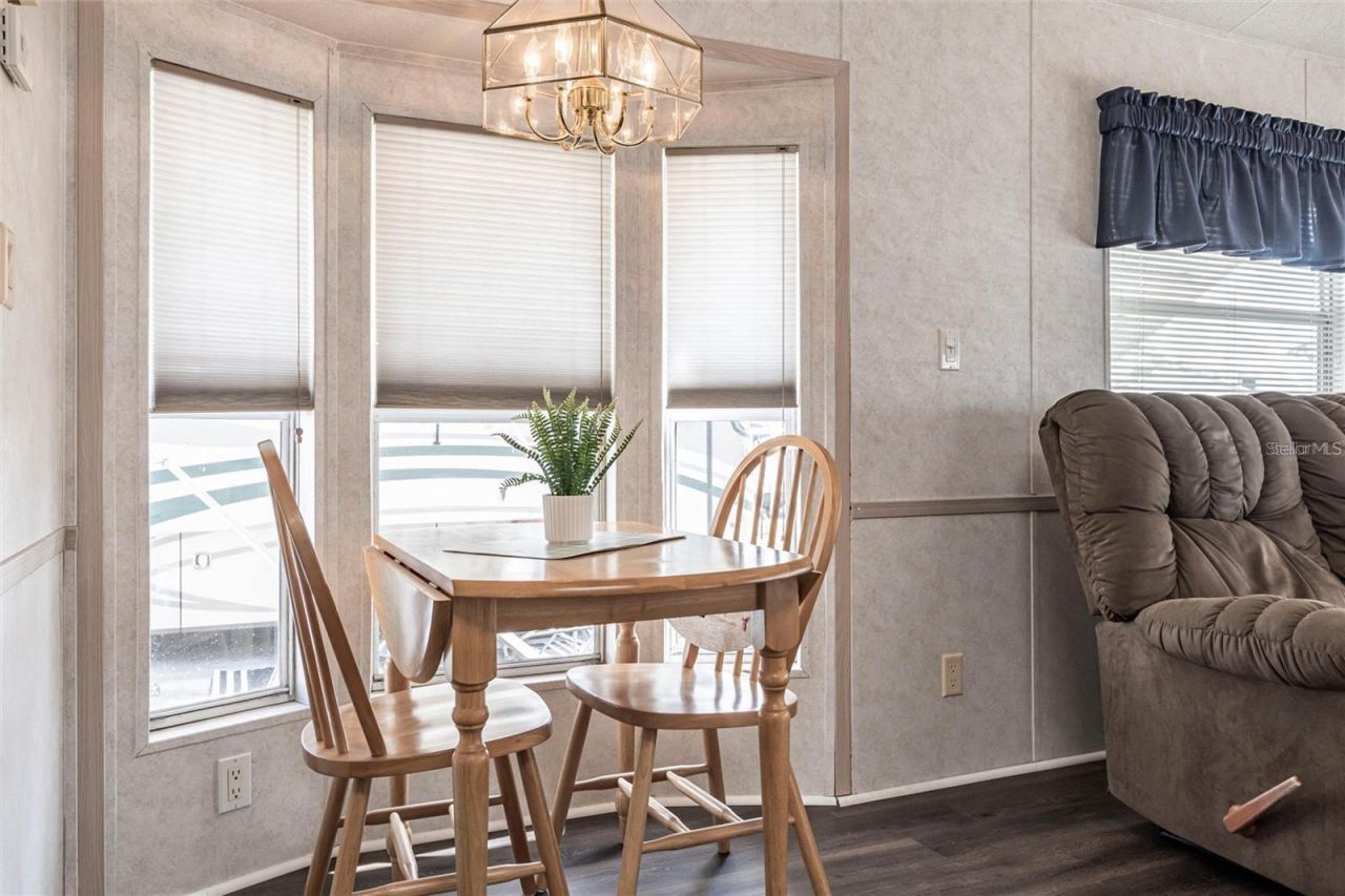 1604 N Manatee Loop, Punta Gorda, FL 33950 Photo