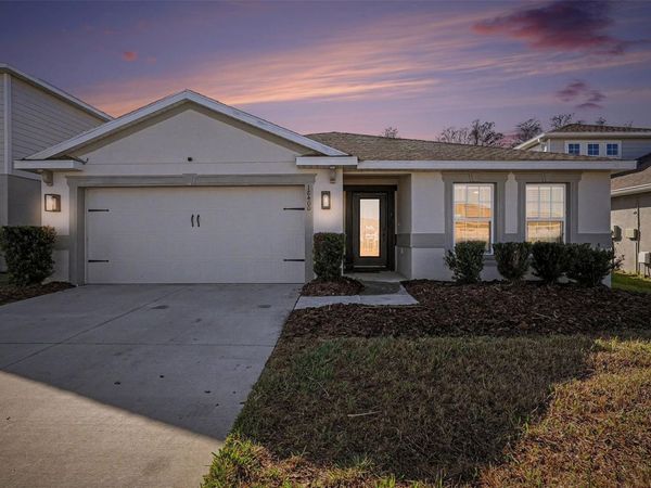18400 HUNTERS MEADOW WALK, LAND O LAKES, FL 34638