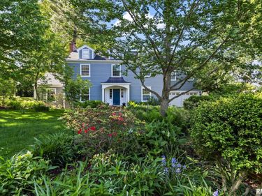 10 SUNSET Lane, Springfield, IL 62704