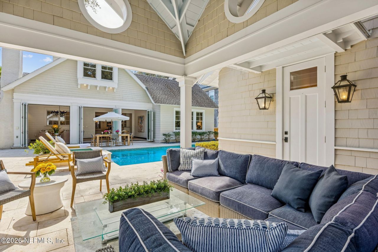 357 12th Street, Atlantic Beach, FL 32233 Photo