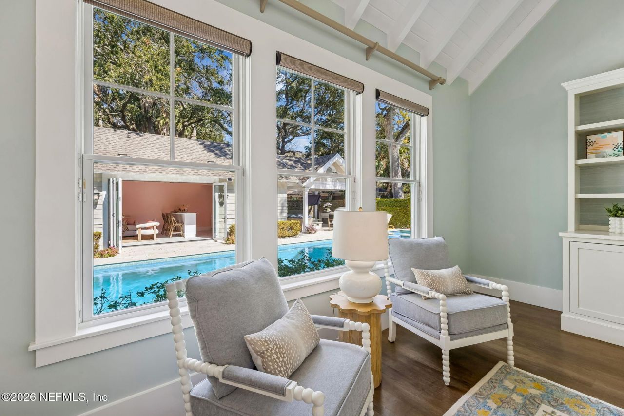 357 12th Street, Atlantic Beach, FL 32233 Photo