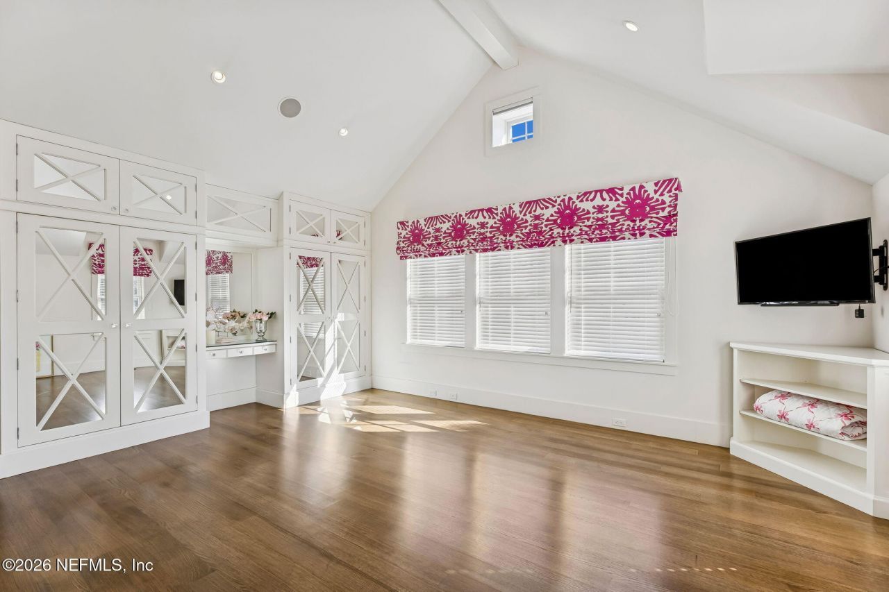 357 12th Street, Atlantic Beach, FL 32233 Photo