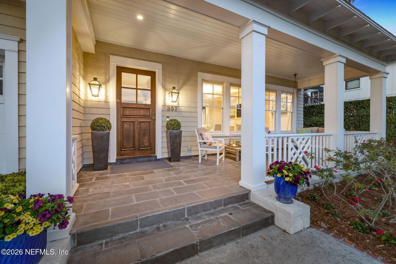 357 12th Street, Atlantic Beach, FL 32233 Photo