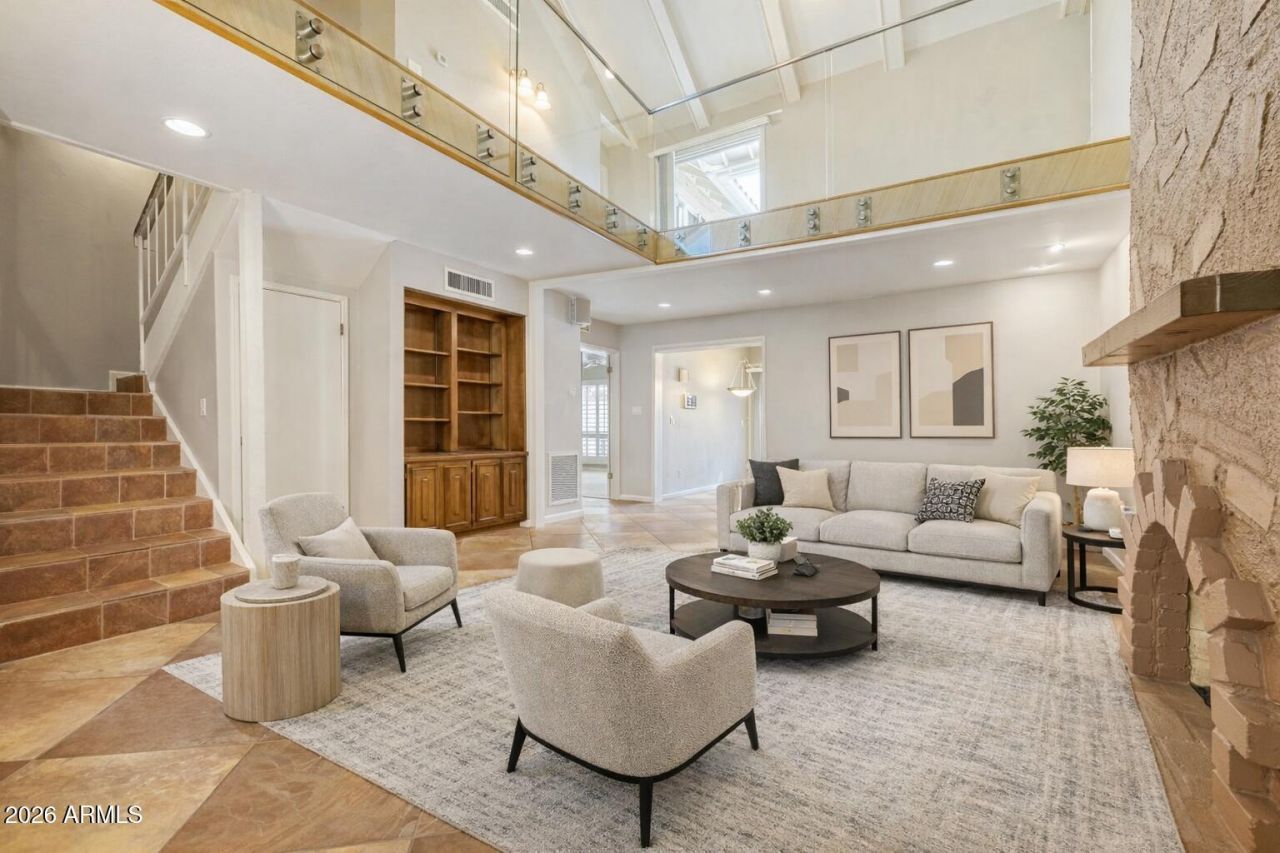 7111 E BUENA TERRA Way Paradise Valley, AZ 85253