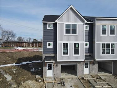 606 Brightview Place, Unit 32, Forest Park, OH 45240