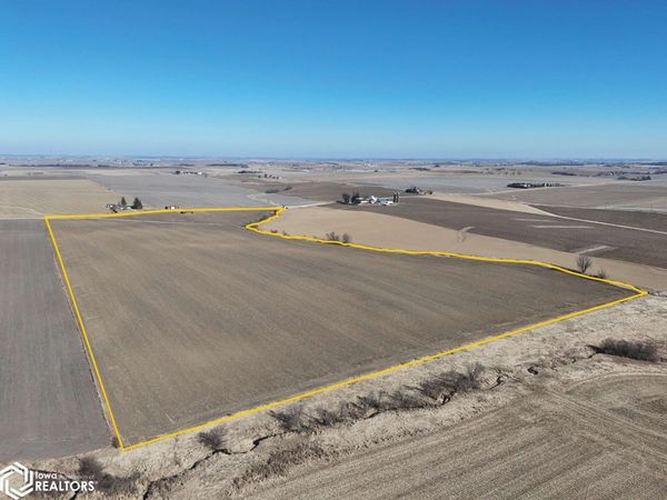 1748 190th St., Clarence, IA 52216