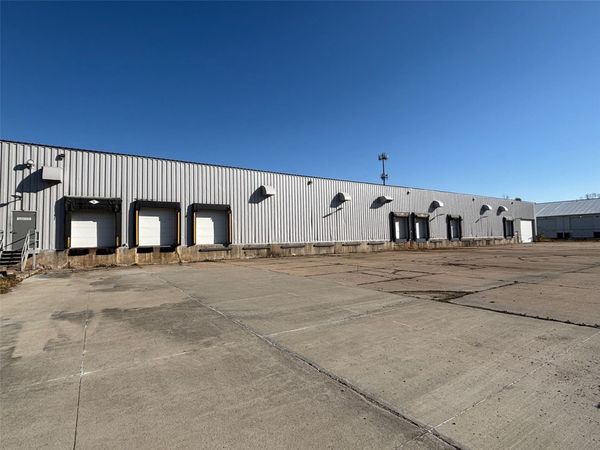 2055 North Towne Lane NE, Cedar Rapids, IA 52402