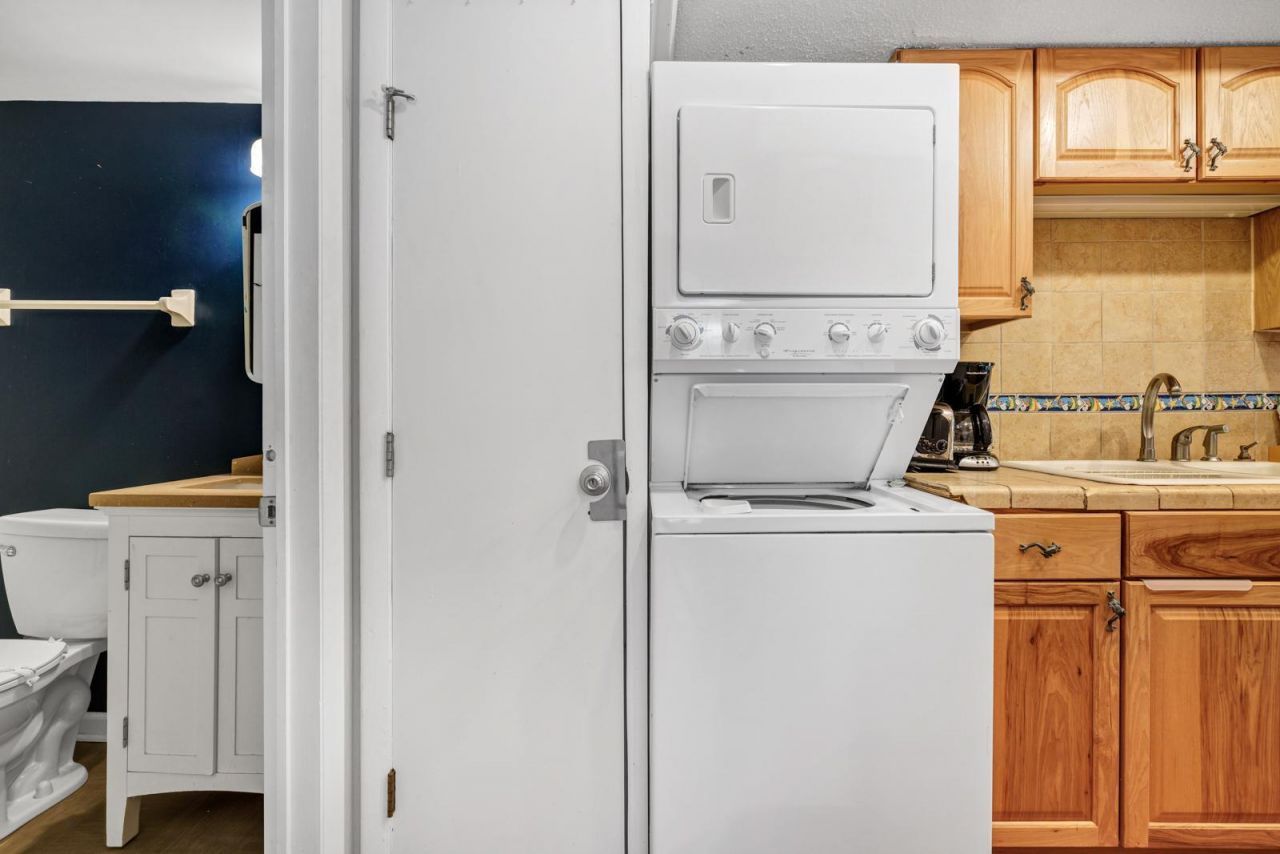 258 Driftwood Lane Photo 13