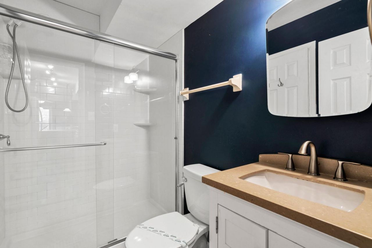 258 Driftwood Lane Photo 23