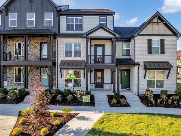 505 Mantes Aly, Hendersonville, TN 37075