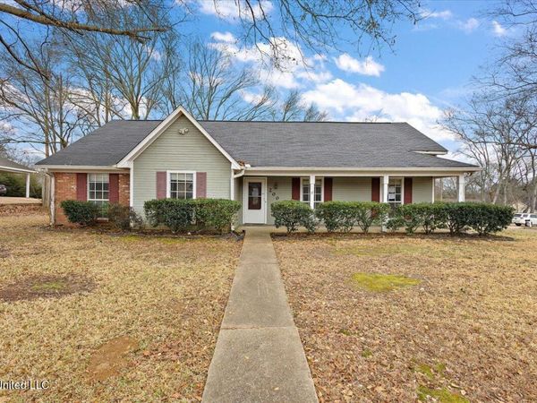 200 Hawthorne Drive, Madison, MS 39110