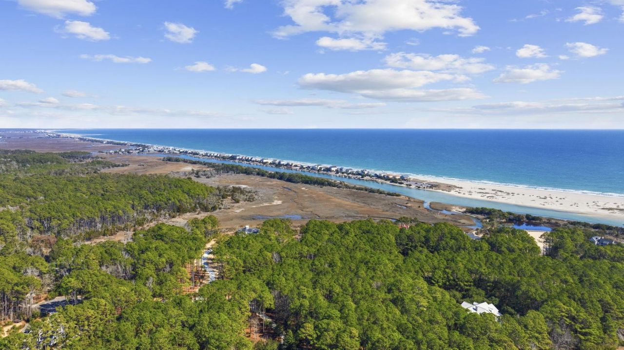 3160 Vanderbilt Blvd. Photo 11