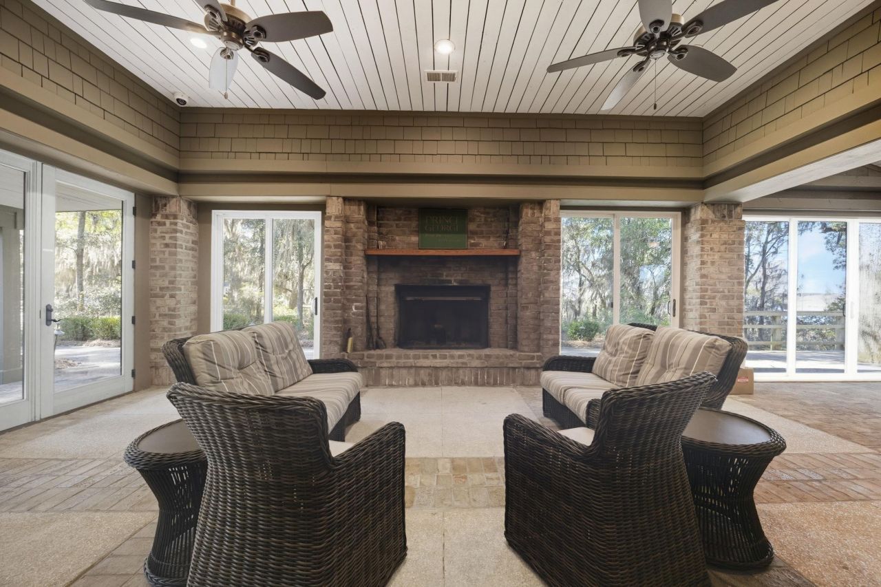 3160 Vanderbilt Blvd. Photo 39