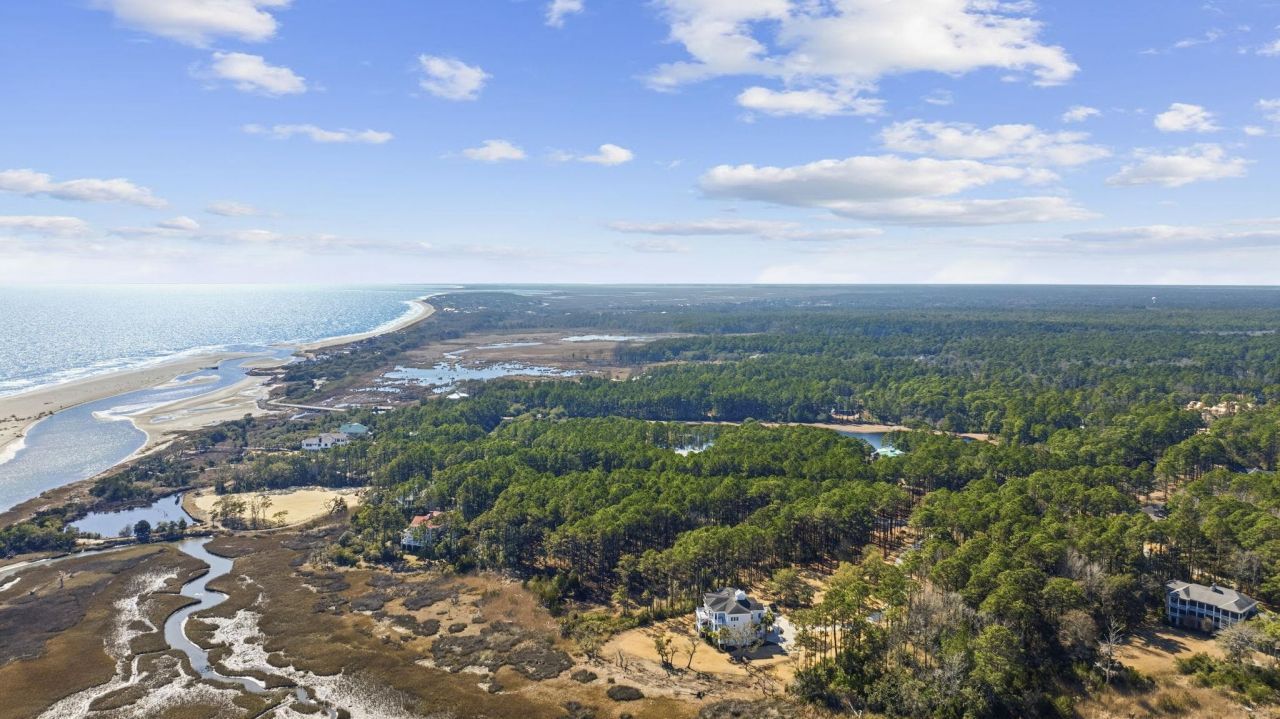 3160 Vanderbilt Blvd. Photo 5