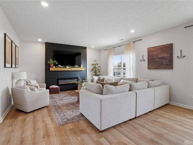 164 Autumn Maple Lane, Brookville, OH 45309 Photo 9