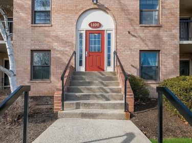 1430 WASHINGTON PLACE, CHESTERBROOK, PA 19087