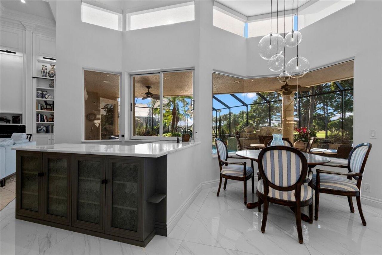 1338 Breakers West Boulevard, West Palm Beach, FL 33411 Photo