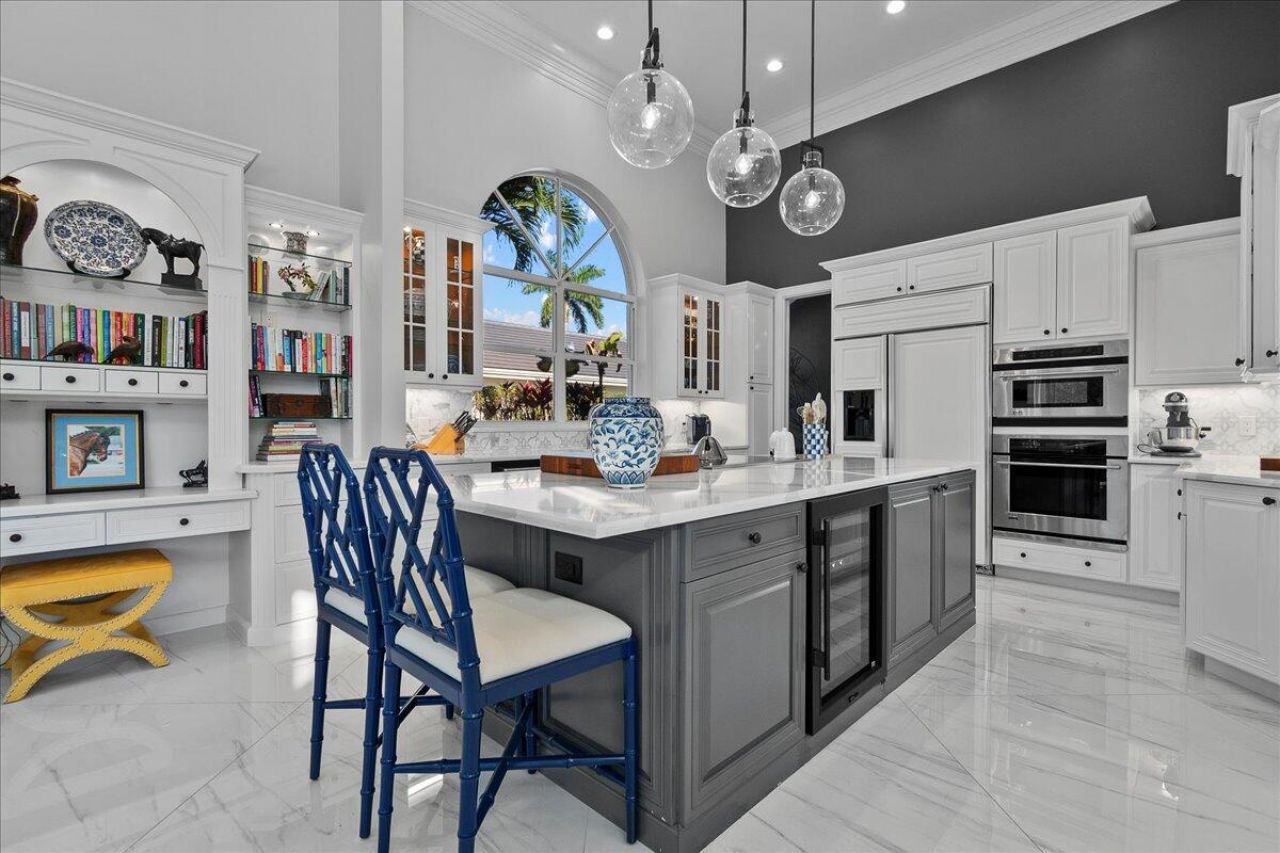 1338 Breakers West Boulevard, West Palm Beach, FL 33411 Photo