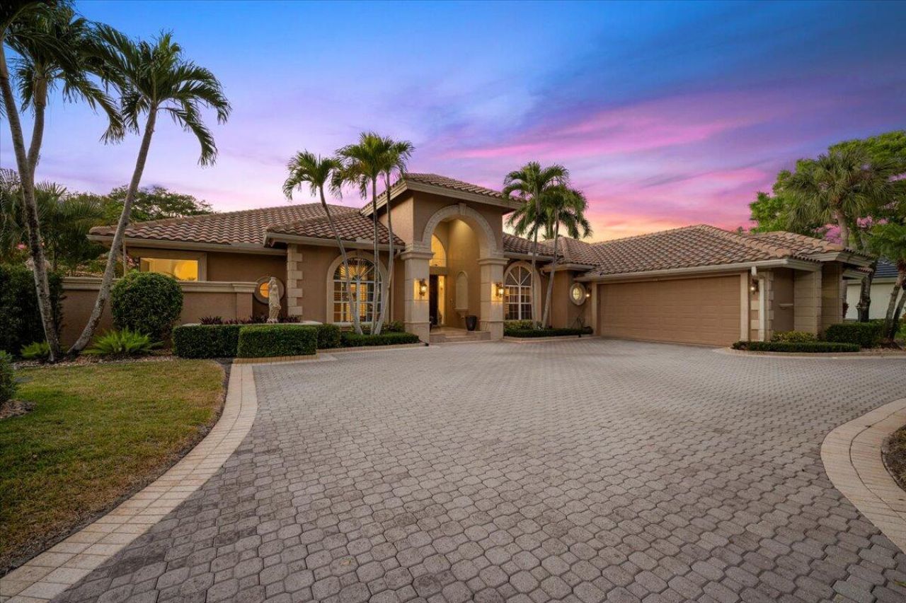 1338 Breakers West Boulevard, West Palm Beach, FL 33411 Photo