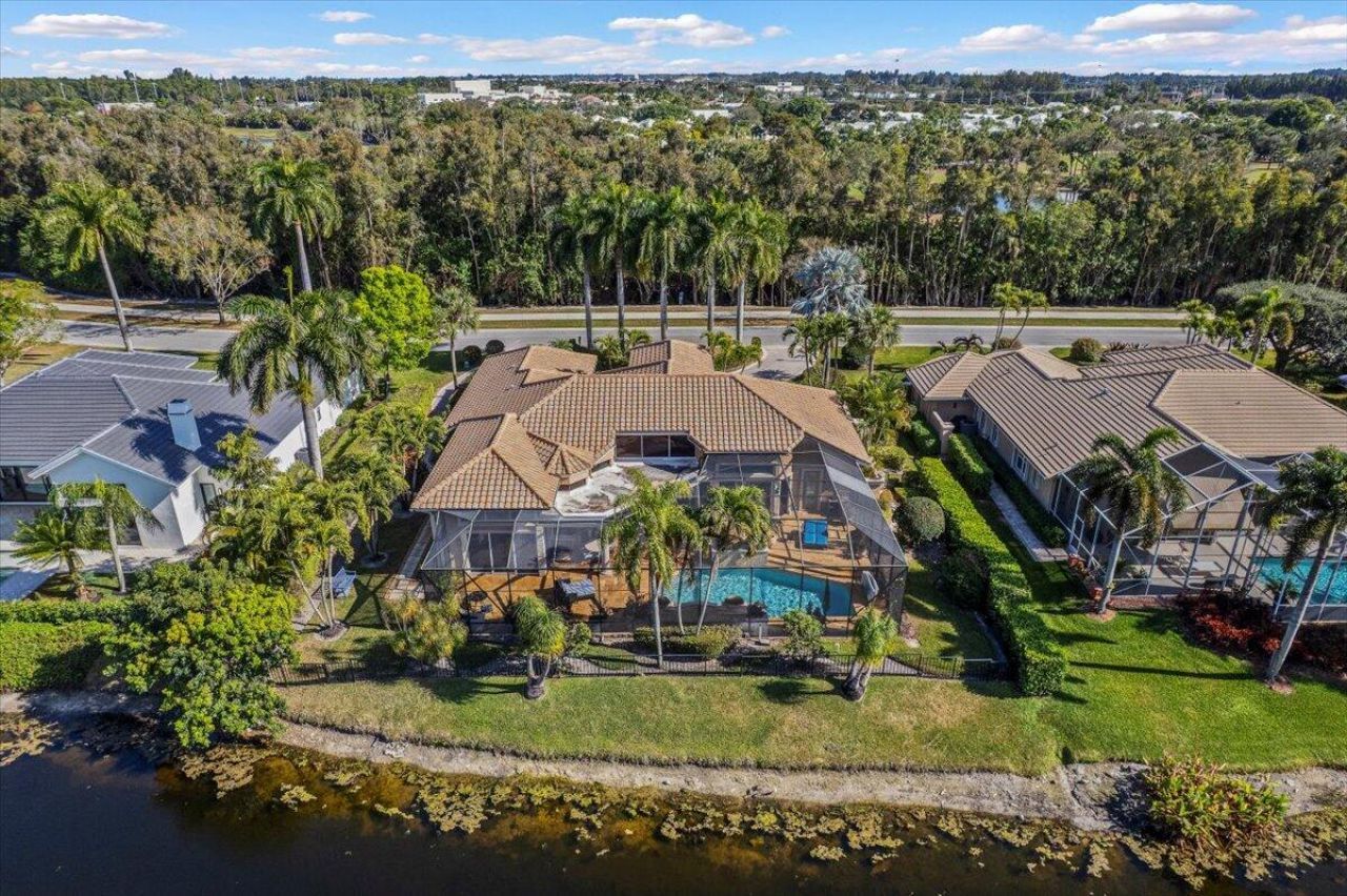 1338 Breakers West Boulevard, West Palm Beach, FL 33411 Photo