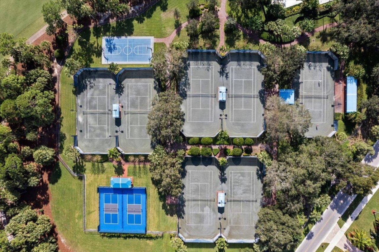 1338 Breakers West Boulevard, West Palm Beach, FL 33411 Photo