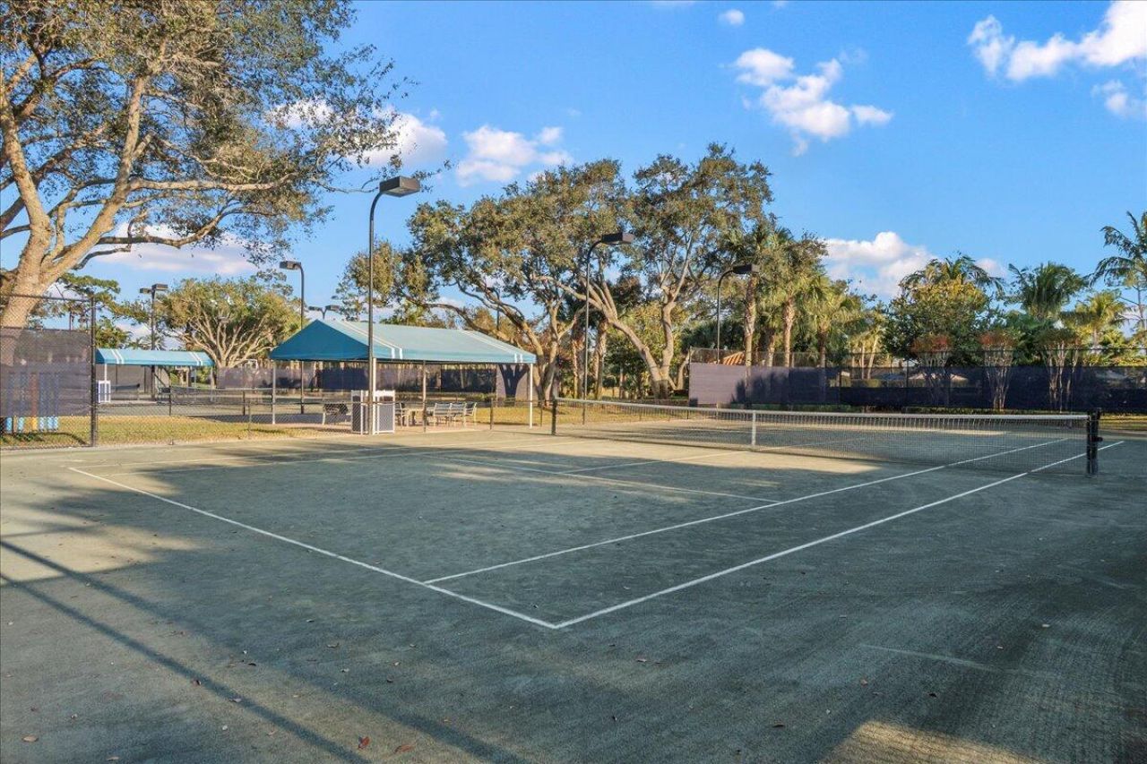 1338 Breakers West Boulevard, West Palm Beach, FL 33411 Photo