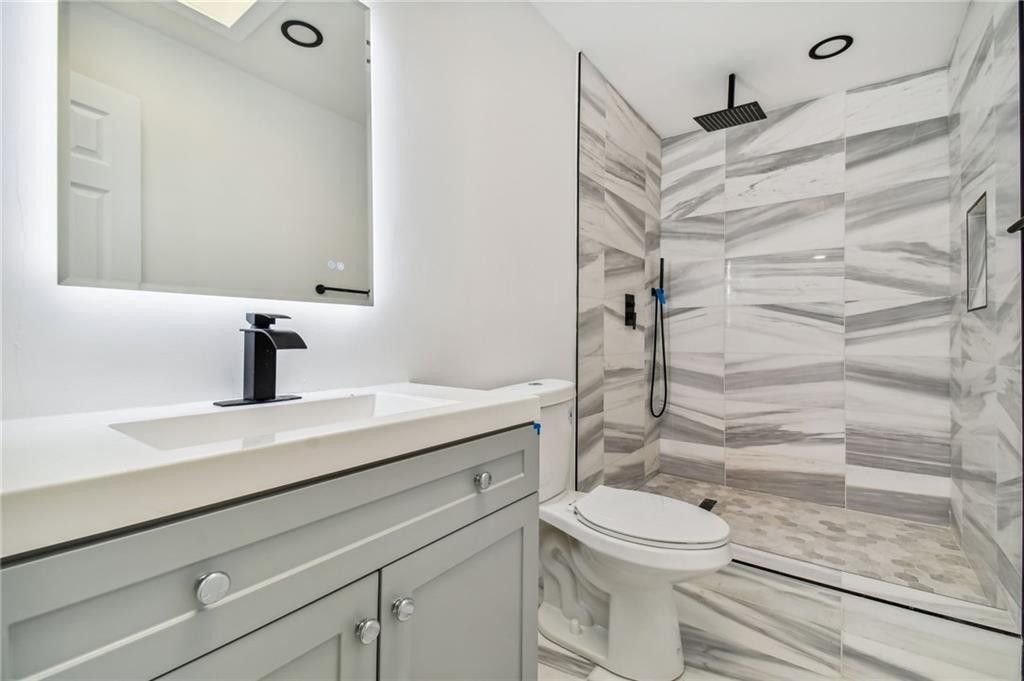 5704 S Travelers Palm, Tamarac, FL 33319 Photo