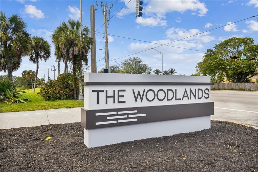 5704 S Travelers Palm, Tamarac, FL 33319 Photo