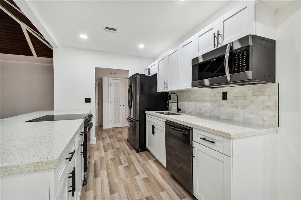 5704 S Travelers Palm, Tamarac, FL 33319 Photo