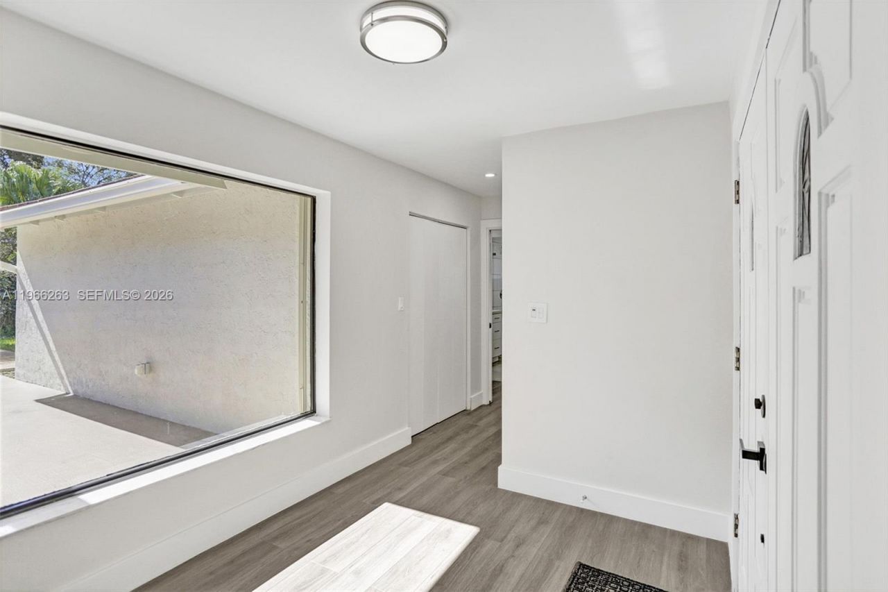 12020 SW 93rd St, Miami, FL 33186 Photo