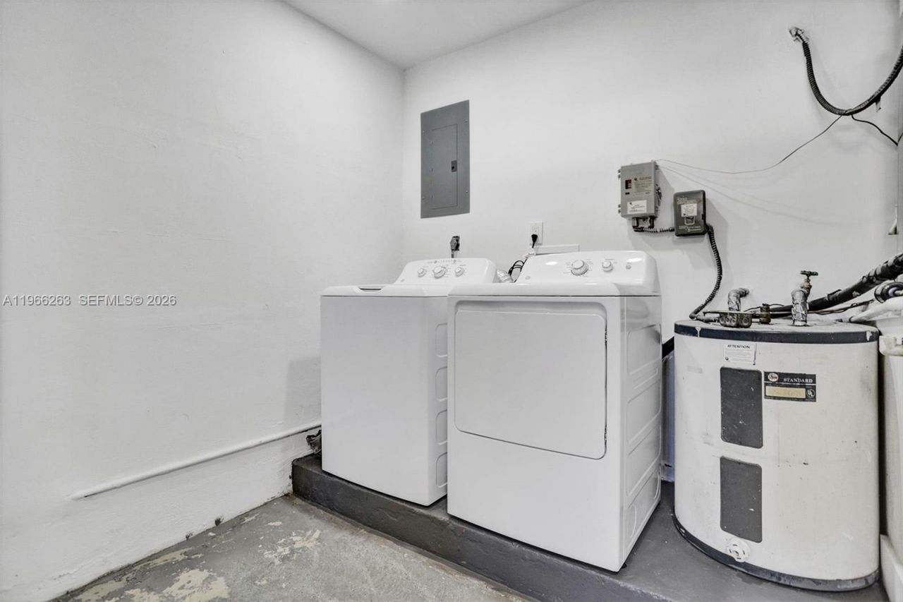 12020 SW 93rd St, Miami, FL 33186 Photo