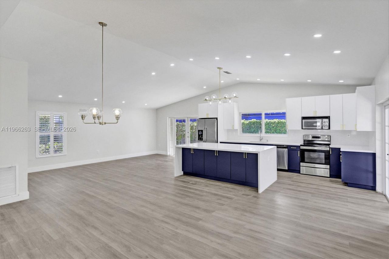 12020 SW 93rd St, Miami, FL 33186 Photo