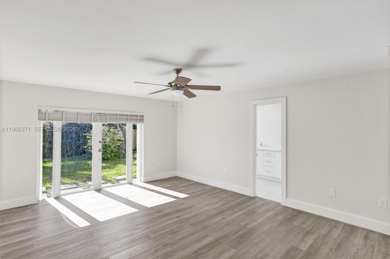 12020 SW 93rd St, Miami, FL 33186 Photo