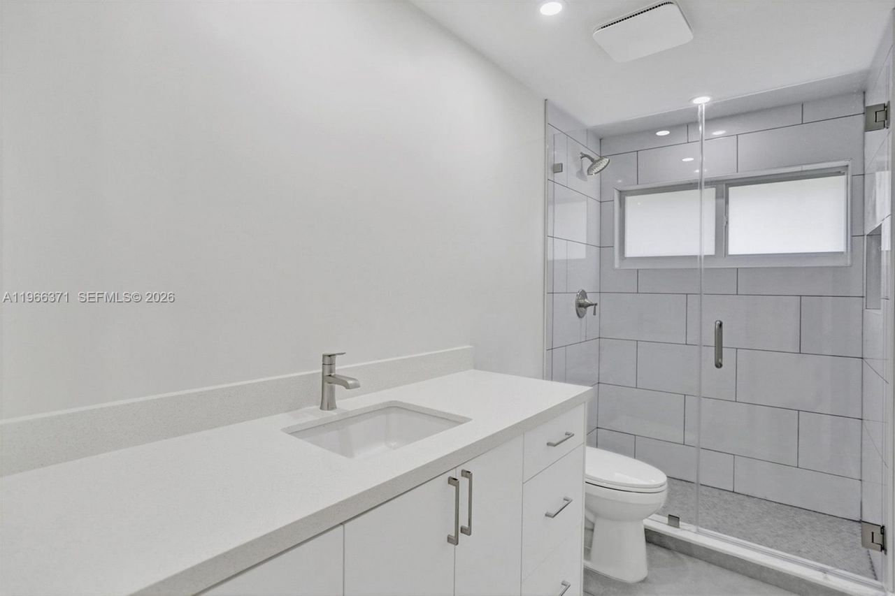 12020 SW 93rd St, Miami, FL 33186 Photo