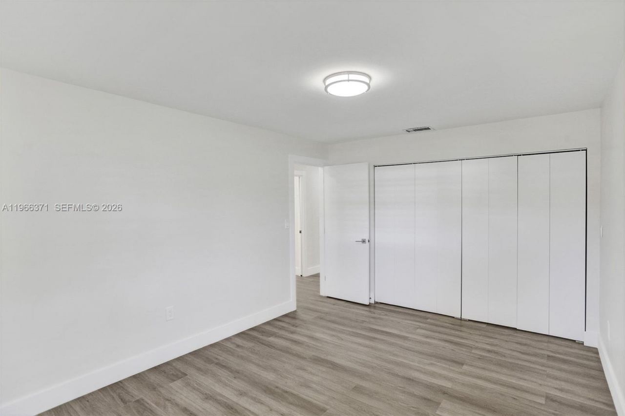 12020 SW 93rd St, Miami, FL 33186 Photo