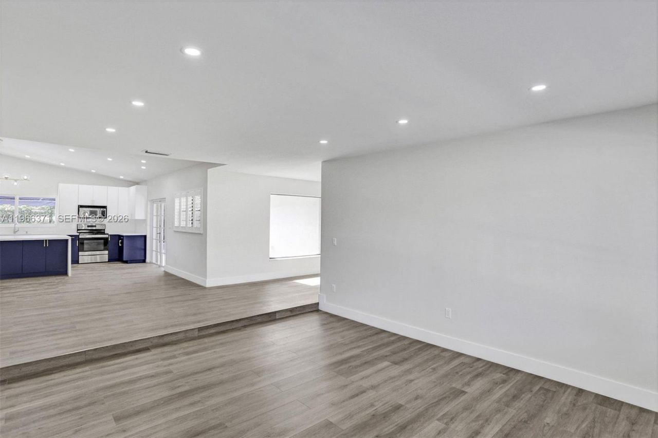 12020 SW 93rd St, Miami, FL 33186 Photo