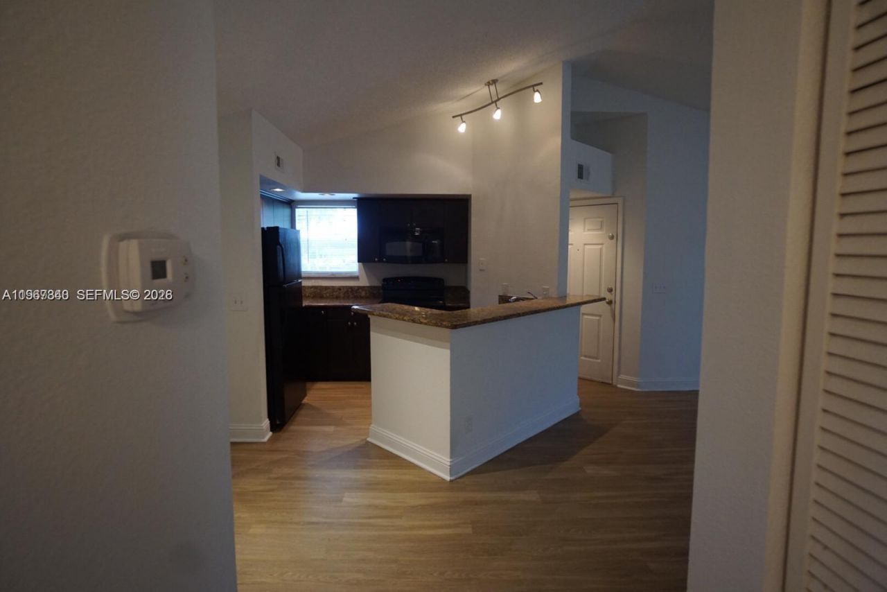 12840 Vista Isles Dr , Unit 628, Sunrise, FL 33325 Photo