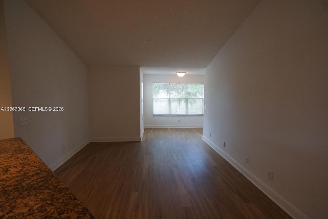 12840 Vista Isles Dr , Unit 628, Sunrise, FL 33325 Photo