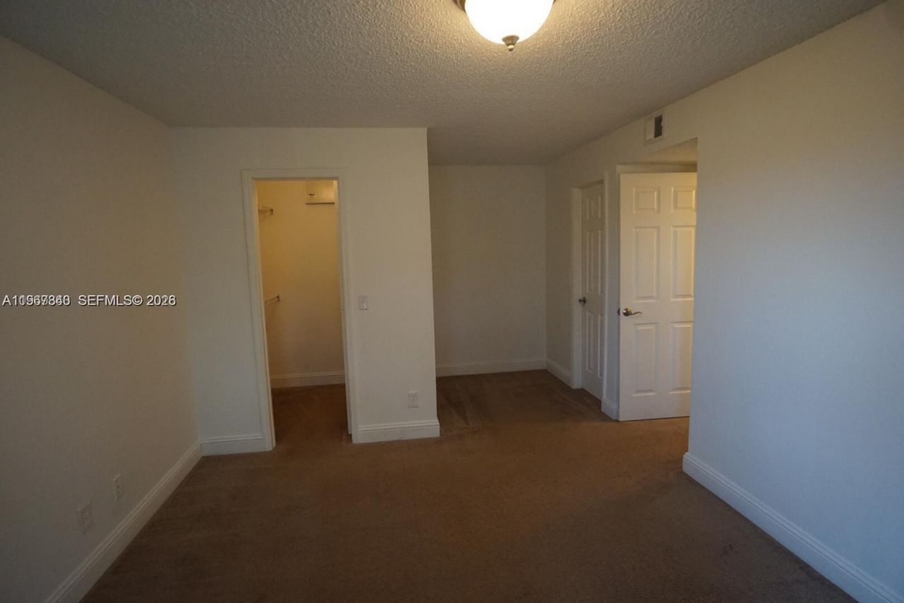 12840 Vista Isles Dr , Unit 628, Sunrise, FL 33325 Photo