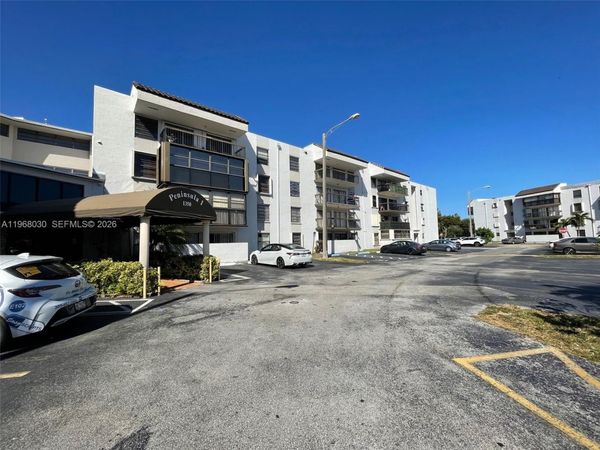 1350 SW 122nd Ave , Unit 212, Miami, FL 33184