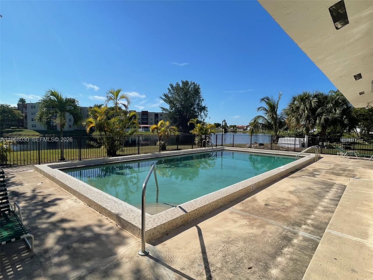 1350 SW 122nd Ave , Unit 212, Miami, FL 33184 Photo