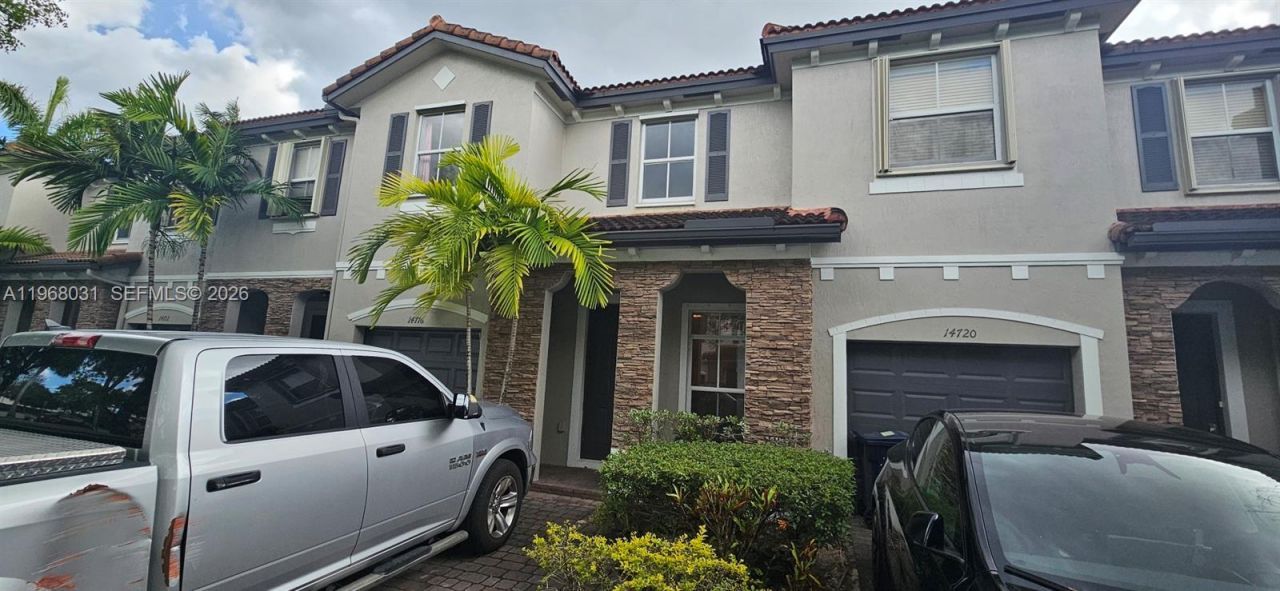 14716 SW 25th Ln, Unit 14716, Miami, FL 33185 Photo