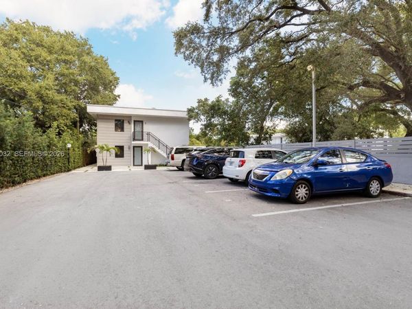 37 NW 59th St , Unit 4, Miami, FL 33127