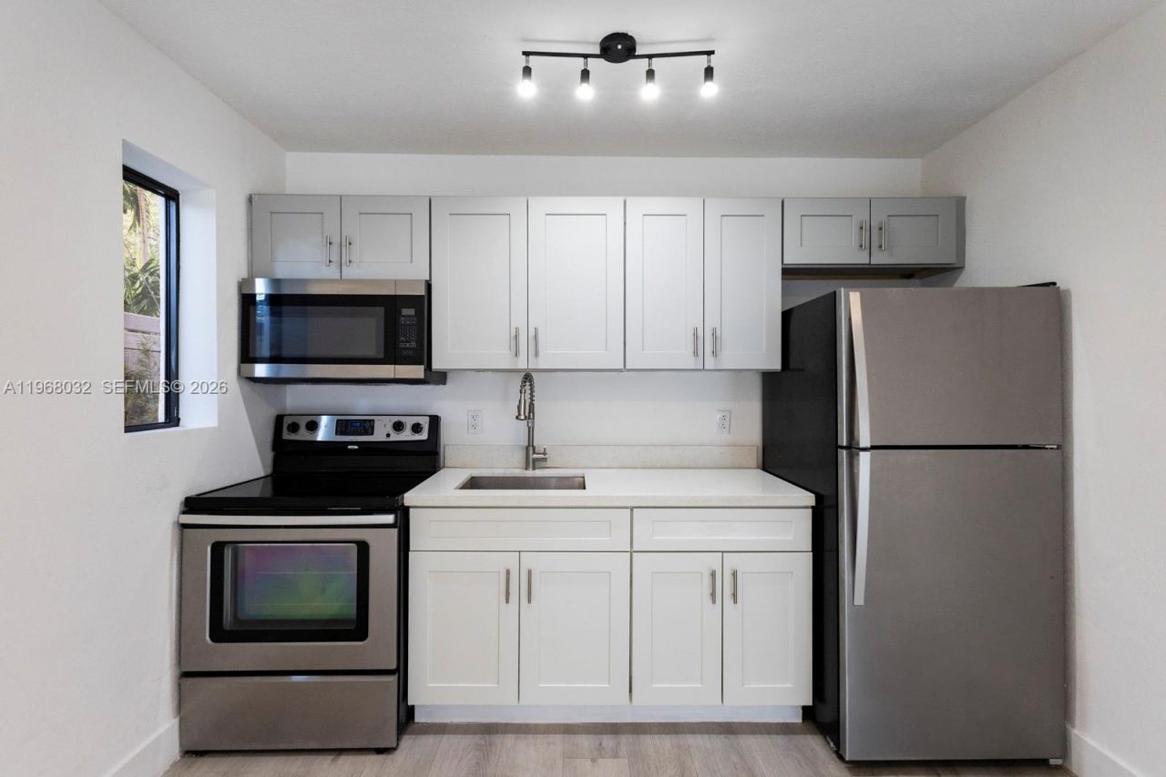 37 NW 59th St , Unit 4, Miami, FL 33127 Photo