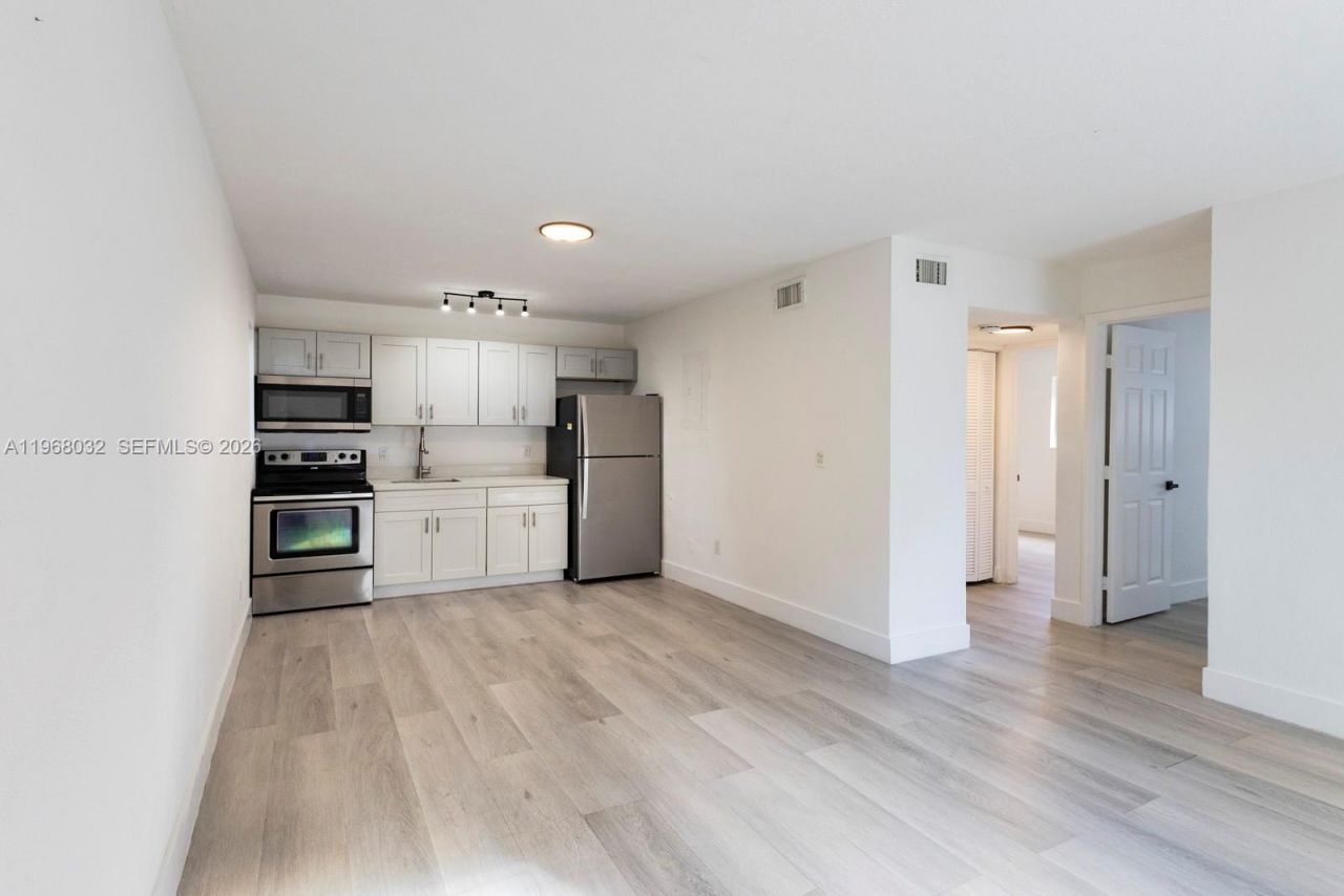 37 NW 59th St , Unit 4, Miami, FL 33127 Photo