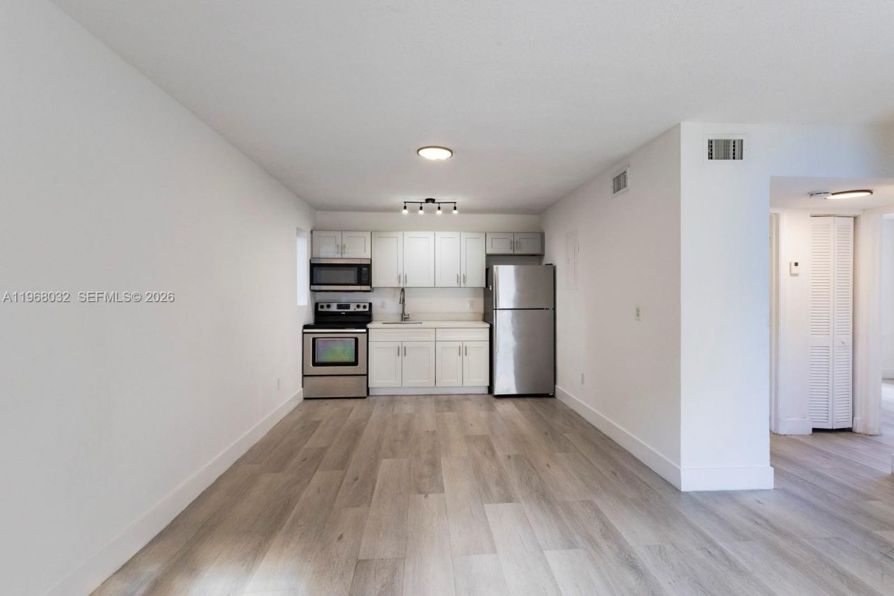 37 NW 59th St , Unit 4, Miami, FL 33127 Photo