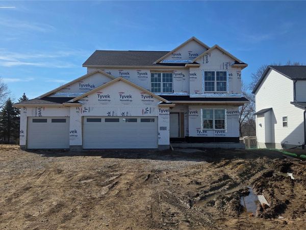 233 McCarran Avenue NE, Cedar Rapids, IA 52402