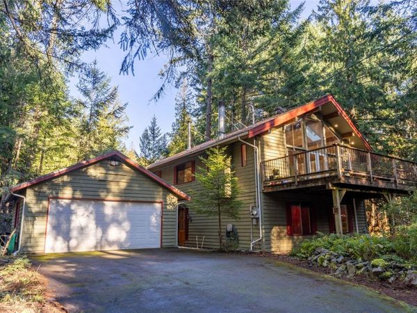 3708 Bosun Way , Pender Island, BC V0N 2M0